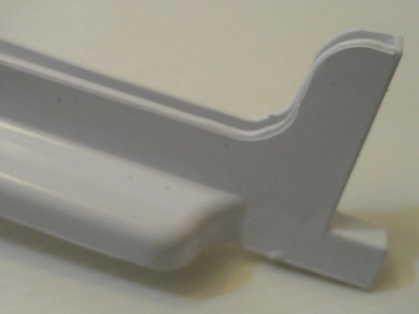 Profilo bordo posteriore ripiano in vetro frigo Smeg SMEG