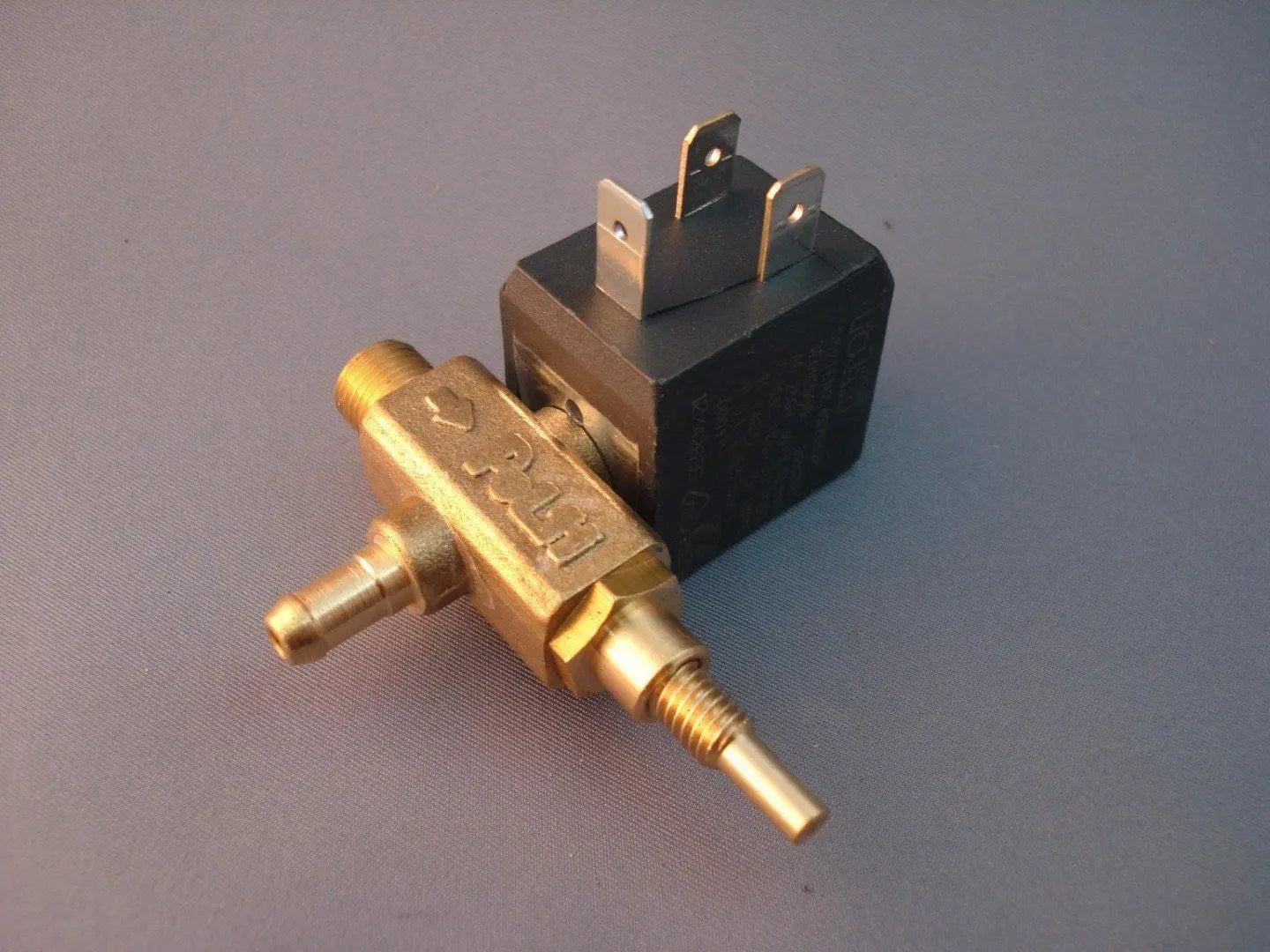 elettrovalvola 5521 c-spillo 6 3 in ottone v 230-50 hz vaporella 4500r polti POLTI